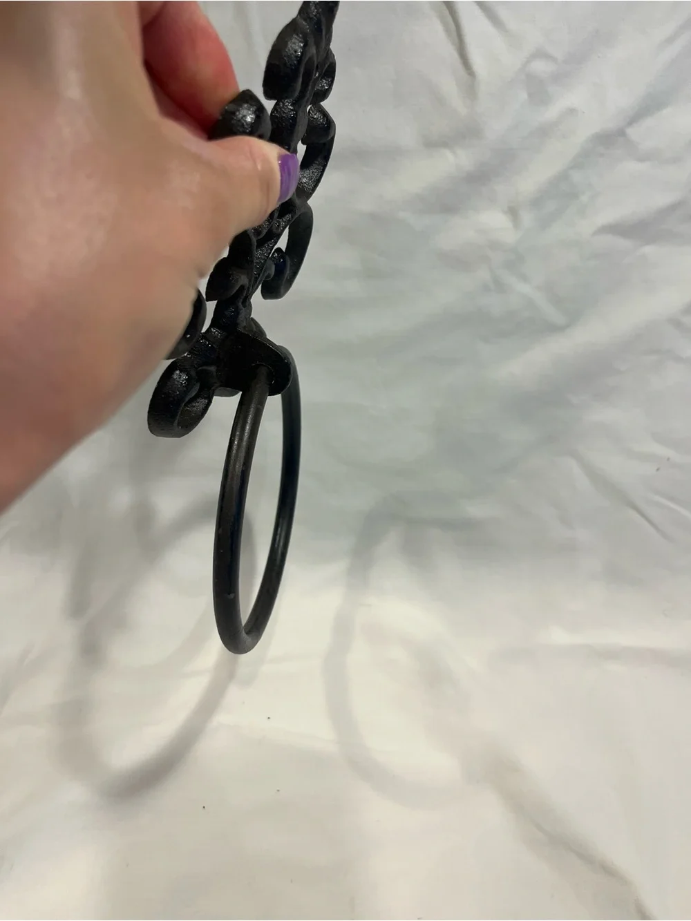 Black Decorative Iron Wall Ring Towel Holder